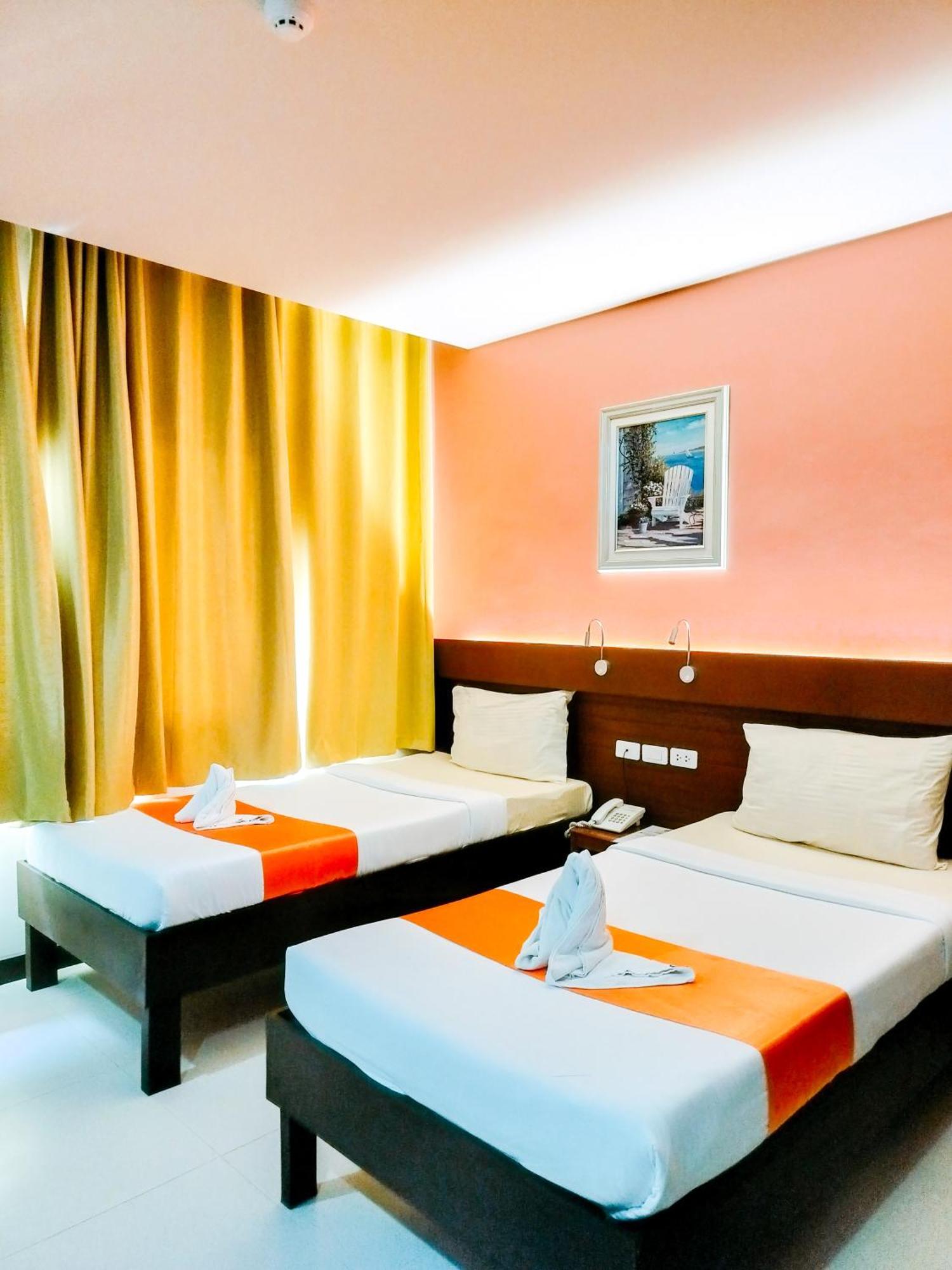 Hotel Cresebo Mansion Tagbilaran City Exterior foto